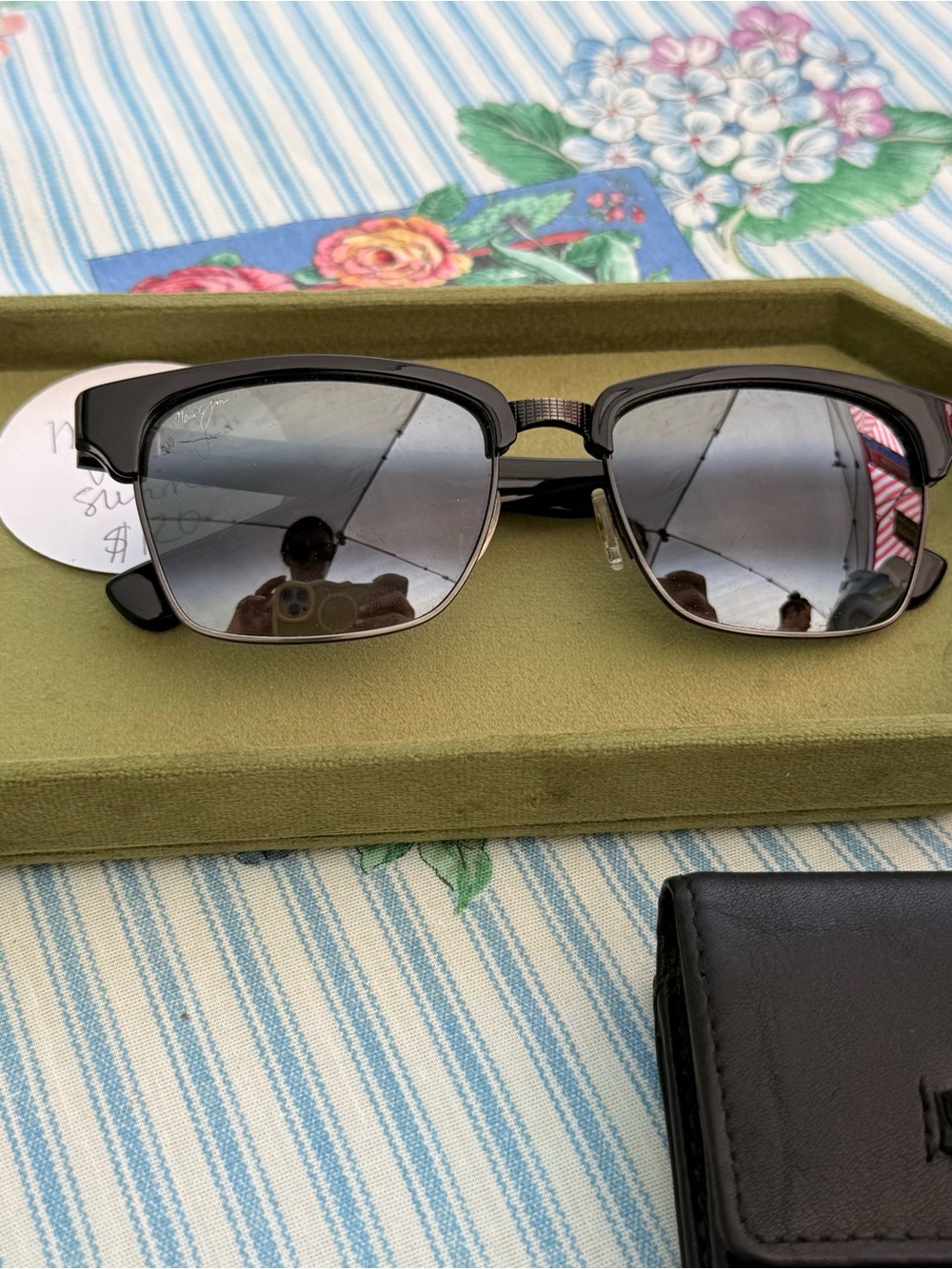 Classic Maui Jim Metal Frame Sunglasses in Gunmetal with Smoke Lenses Mens - Picture 3 of 4